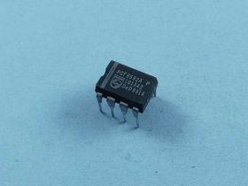 8582-PCF DIP-8 EEPROM