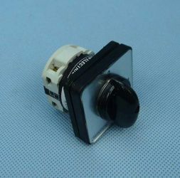 TK-209/3 20A 3P 5,5kW PRZEŁ.KRZYWK.BO