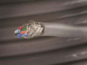Kabel sterujący Alpha Essentials Communication & Control liczba żył 5 Ekranowane Alpha Wire 0.35 mm² 22 AWG średnica zew