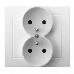 GNIAZDO PT 2*2P+Z GP-2WZ/00