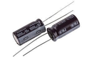 Kondensator 1000μF 10V dc Radialny, Otwór przelotowy Nichicon roztaw: 5mm 10 (Dia.) x 20mm