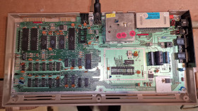 Commodore 64 Mainboard Stripped - No warranty