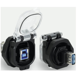 L&#xFC;tze 493116 USB 3.0 Panel Mount Socket 180&#xB0; Hinged Lid Shielded