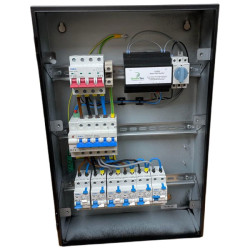 matt:e ARD-6-32-R 32A Connection unit with auto reset and 6x 32A DP Type A RCBO