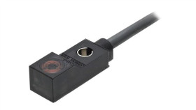 E2s-W25-5M Czujnik: Indukcyjny 02,5Mm Pnp / No Uzas: 1030Vdc 50Ma