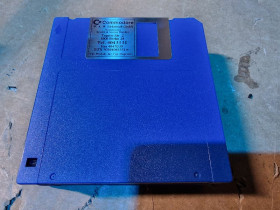 10 x 3.5" DD Disks - New Old Stock - Dealer branded