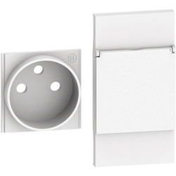 LIVING NOW plakietka gniazda 2P+Z z klapką 2mod. biały KW55P