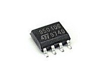 Pamięć szeregowa EEPROM SPI 1k M95010 SO8 (SMD) ST (zam.25C010)
