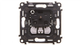 Valena Life Gniazdo Pojedyncze Z/U 2P+Z Z Przesłonami 753080