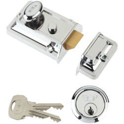 Yale Locks P77 Traditional Nightlatch 60mm Backset Chrome Finish Visi