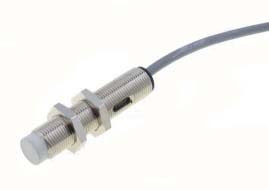 Czujnik zbliżeniowy M12 Pojemnościowy 4 mm RS PRO Niewpuszczany 10 → 30 V DC długość 52mm Gwintowany