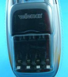VLE-2 SZYBKA ŁADOWARKA AA/AAA/NiMH USB