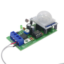 Bedlight - sterownik oświetlenia nocnego PIR 12 V - zlutowany KIT AVT 1996