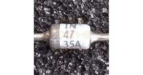 1N4735A 6.2Volt Zener Diode - Motorola