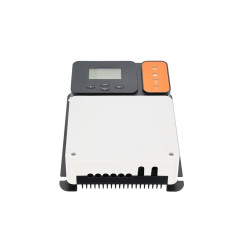 Solarny regulator ładowania MPPT 12/24 - 30A PRO LFP wyświetlacz LCD
