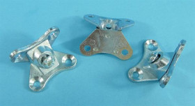 KĄTOWNIK POD PÓŁKĘ 35x20mm METAL