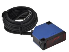 Czujnik; fotoelektryczny; G50-3A30JC; przekaźnik; NO/NC; odbiciowy; 0,3m; 10÷30V; DC; 3A; prostopadłościenny; 18x50mm; z przewod