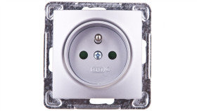 Impresja Gniazdo Pojedyncze Z/U Z Przesłonami Srebrne Gp-1Yzp/M/18