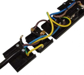 Listwa przepięciowa 1U 19cali 7 gniazd wyłącznik