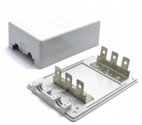 SKRZYNKA LSA NA ŁĄCZÓWKI 30 PAR BOX typu KRONE