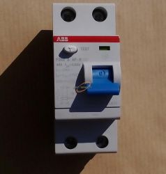 ABB Wyłącznik różnicowoprADOWY 40A 30mA F202 A 40-0.003