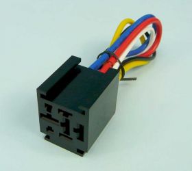 PODST.PRZEK.SAMOCH.Z KABLAMI 80A MAXI