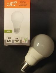 Żarówka LEDOWA 10W E27 biała ciepła