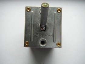 2WG-15-2S Przełącznik lotniczy dwupozycyjny 2ВГ-15-2С