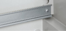 Szyna DIN szerokość 35mm długość 825mm wysokość 7mm Bez perforacji Schneider Electric