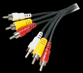 3 x RCA plug to 3 x RCA plug, 5 m