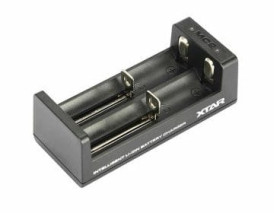 MC2 ładowarka mikroprocesorowa akumulatorów Li-on XTAR