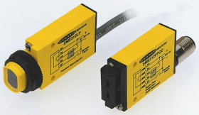 Czujniki fotoelektryczne Dyfuzyjny w obudowie prostokątnej Banner PNP zakres 380 mm Podczerwień