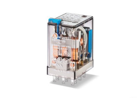 Przekaźnik 230V ac 3PDT Finder 1.5W Montaż wtykowy Wciskane