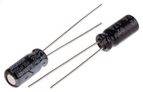 Kondensator 100μF 16V dc Radialny, Otwór przelotowy RS PRO roztaw: 2mm 5 (Dia.) x 11mm