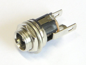 Gniazdo DC 2.5/5.5 przykręcane typ AZ