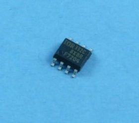 IRF-7204 P 5,3A/50V/2W Rds=0.06 SO-08