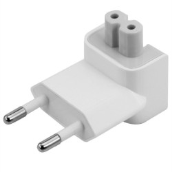 Adapter AC Akyga AK-AD-60 EU CEE 7/16 do C7 biały