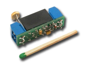 Miniaturowy włącznik zmierzchowy 12 VDC z przekaźnikiem 2 A - KIT AVT 1655