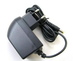 ZI 5V 1A ZASILACZ LE10F