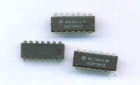 MC144111P UKŁAD SCALONY