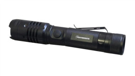 Akumulatorowa Latarka Lfr15r, 15W, 1500Lm, 2600Mah, Z Ładowaniem Na Wejście Usb