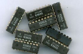 7442 MH7442 TESLA UKŁAD SCALONY