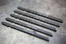 Zestaw ostrzy do wyrzynarki, model: T111C, typ trzpienia: Uchwyt sztorcowy, dł. cięcia: 75mm, zastosowanie: Drewno, HCS