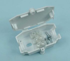 KOSTKA ELEKTR. 3-PIN W OBUDOWIE BIAŁ