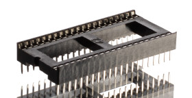 Podstawka DIL 1.77mm Pitch 15.24mm Row Spacing 42-pinowe, Przepust Formowany Pin, 10A Winslow