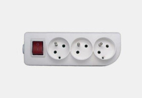 Gniazdo z uziemieniem i wył. 3x GN-30W