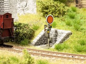 NOCH 0058306 H0 zestaw 2 wnęk sygnałowych model z pianki utwardzanej