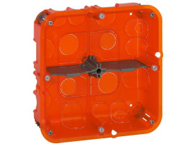 BATIBOX puszka do osprzętu monotwanego tablicowo (mosaic) 50 mm, 142 x 142 mm 080124 LEGRAND