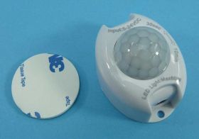 CZUJNIK RUCHU PIR 5-24V TIMER 30s-10min