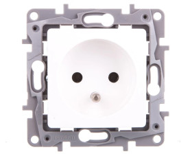 NILOE Gniazdo pojedyncze z/u 16 A 250 V białe 764540